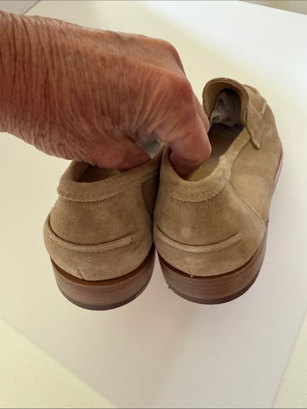Todd Snyder X Sanders Men's Suede Tan Penny Loafers  Sz 10.  New/Flawed. Tub9